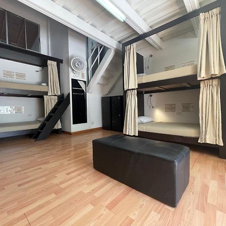 Hostal Lleras Calle 8 Medellín Eksteriør billede