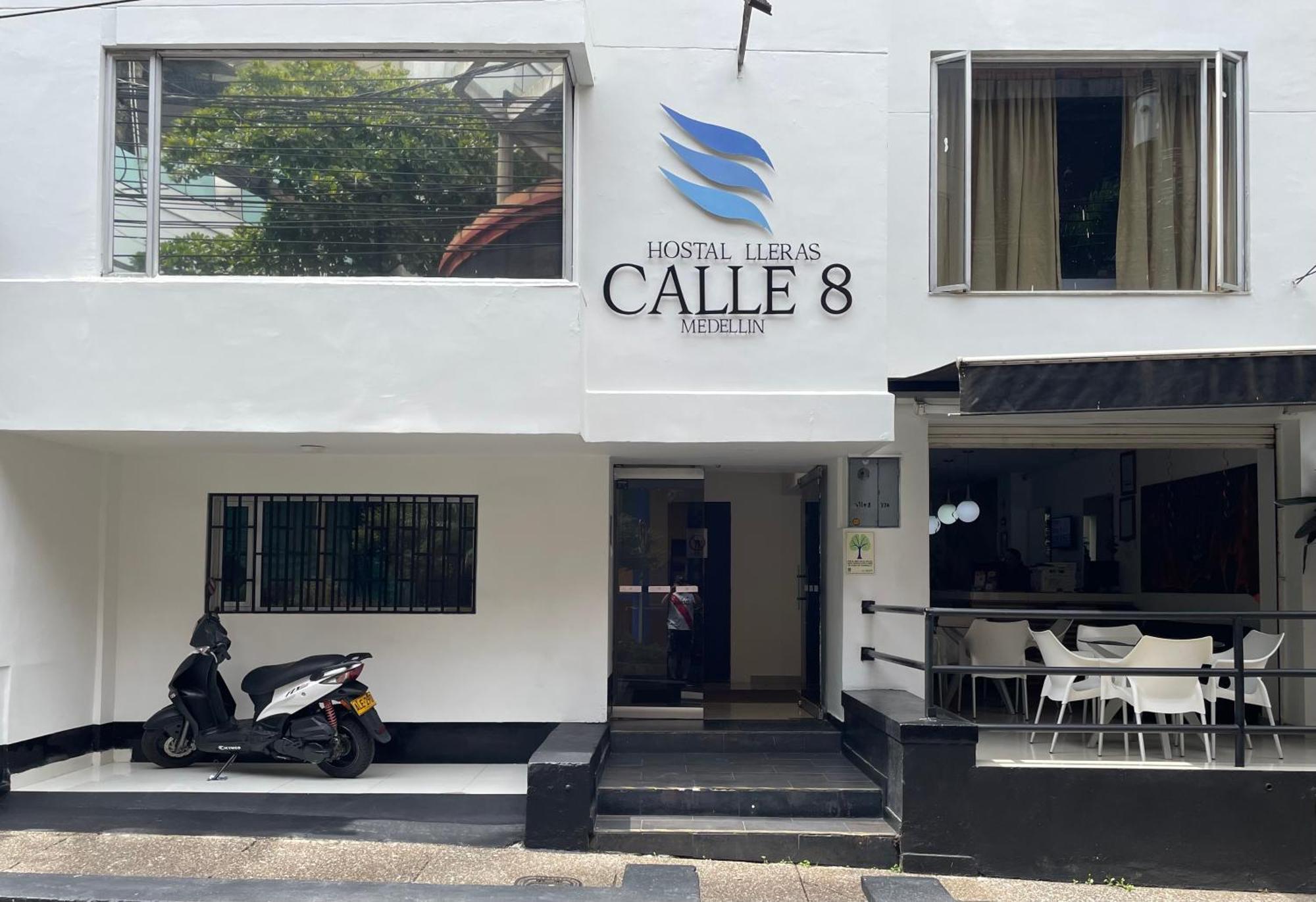 Hostal Lleras Calle 8 Medellín Eksteriør billede