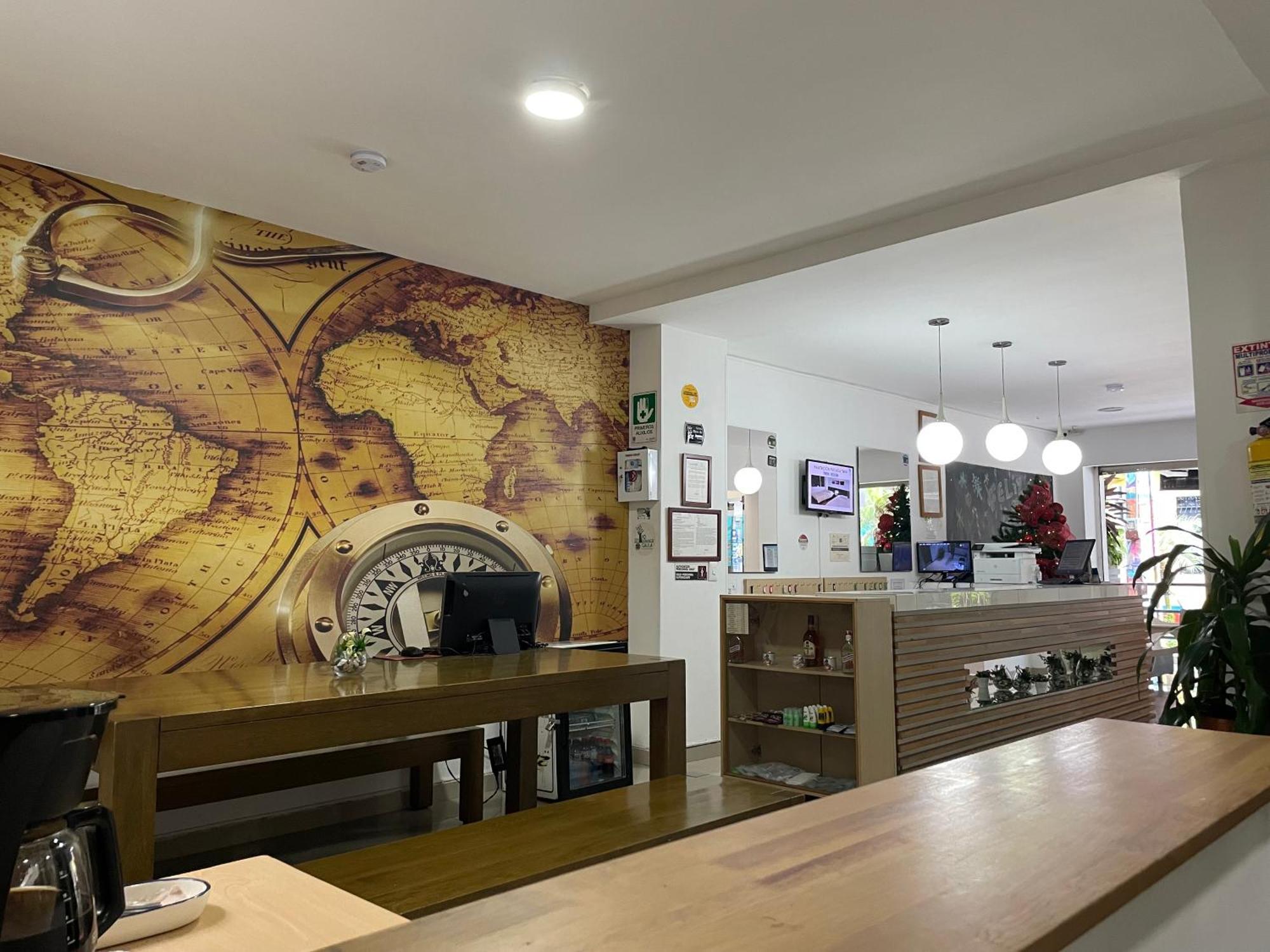 Hostal Lleras Calle 8 Medellín Eksteriør billede