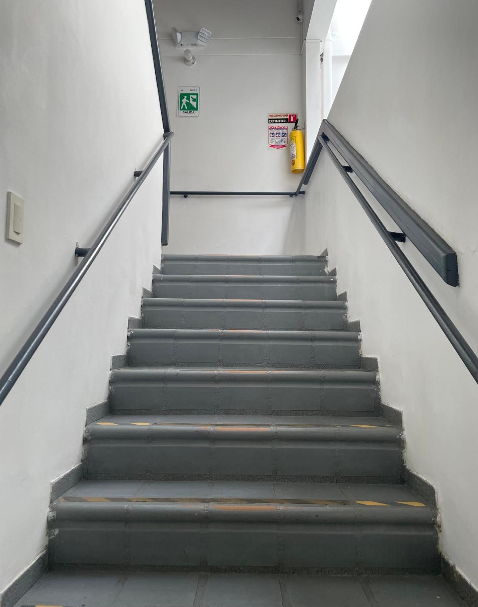 Hostal Lleras Calle 8 Medellín Eksteriør billede